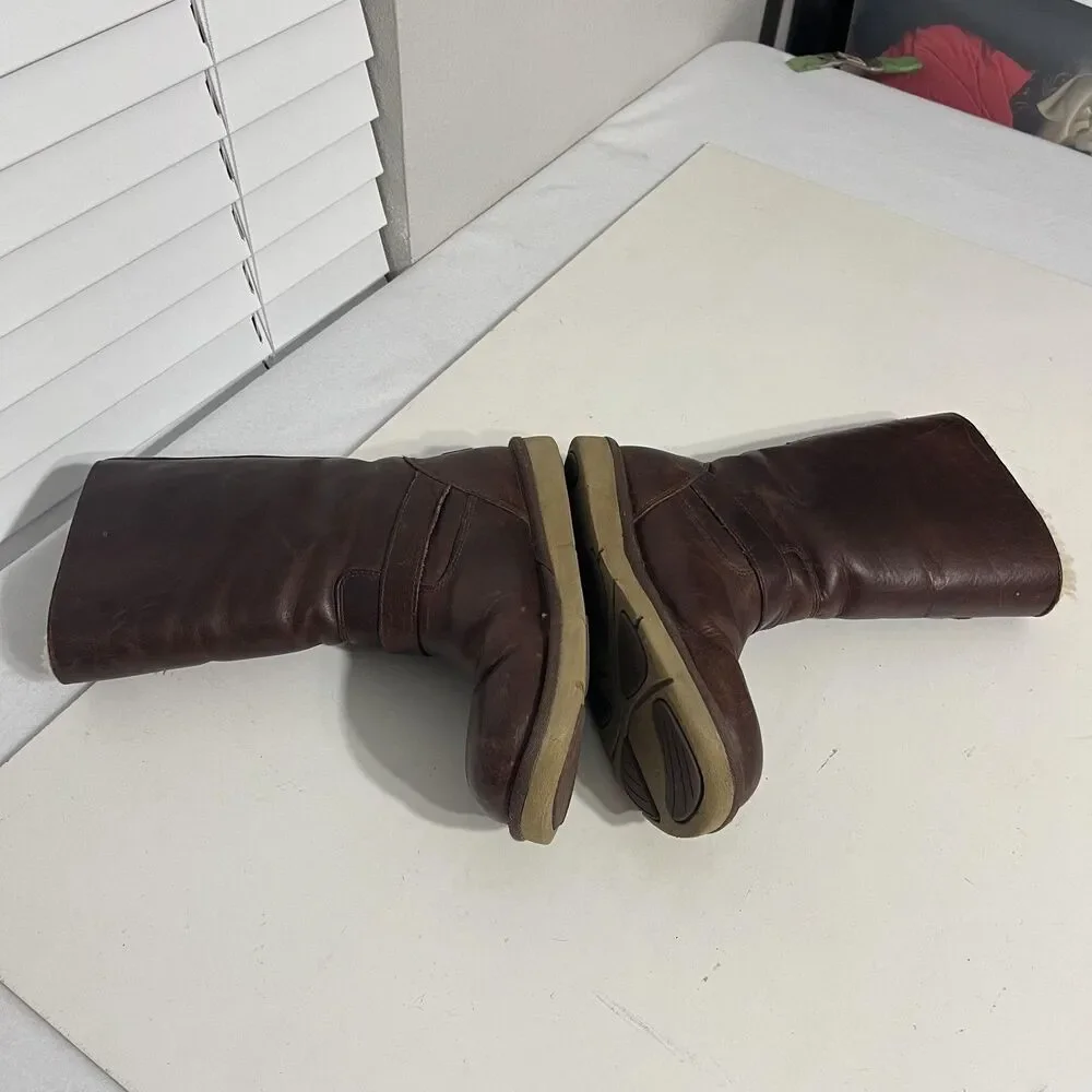 UGG Boots Womens Size 7 Full Grain Leather Shearling Lined Buckle Mid Calf 3325